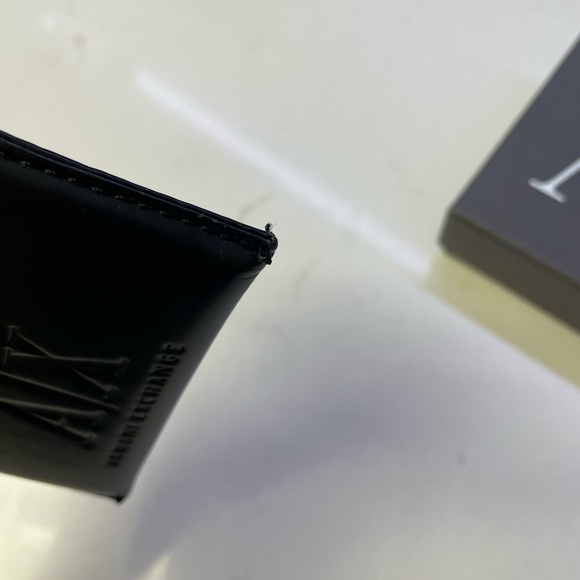 Armani Exchange credit card holder - Picture 13 of 15